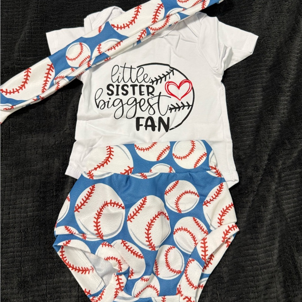 Amazon Kids Baseball Matching Set - White and Blue